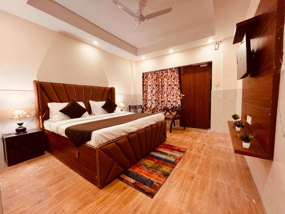 River Grand, Mussoorie Esterno foto