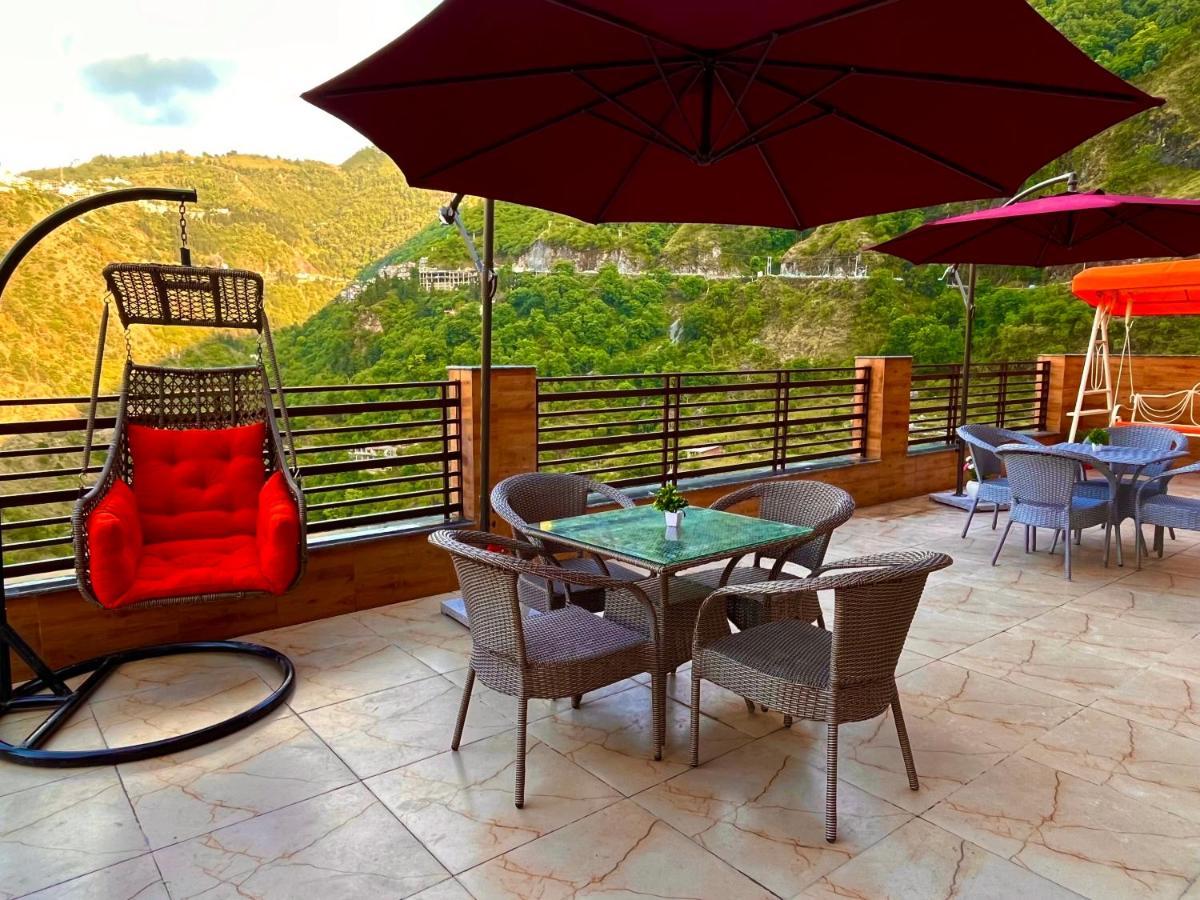 River Grand, Mussoorie Esterno foto